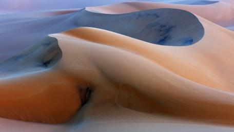 Serene Beauty of Golden Sand Dunes wallpaper