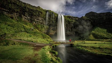 Seljalandsfoss waterafall wallpaper