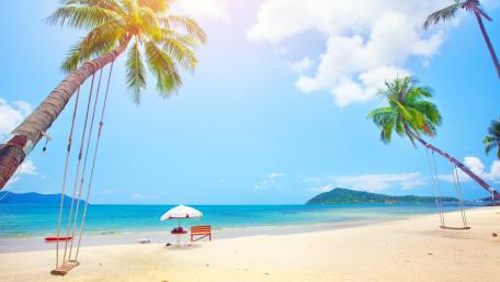 Tropical Paradise Escape to Tranquility 4K Beach Scene wallpaper