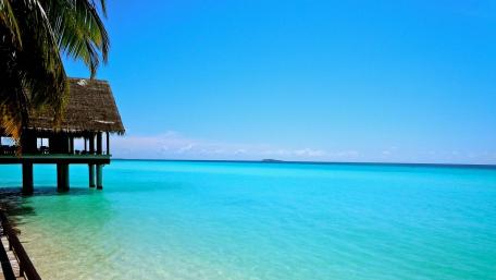 Bungalow in Maldives wallpaper