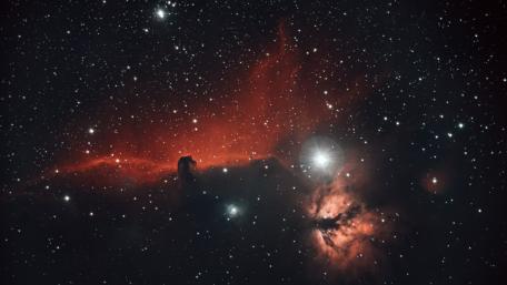 Cosmic Beauty of the Horsehead Nebula wallpaper
