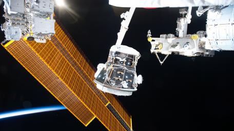 Magnificent View of the International Space Station in 4K Resolution wallpaper