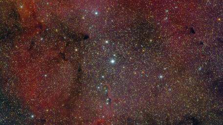 Celestial Dreams in Red Hues wallpaper