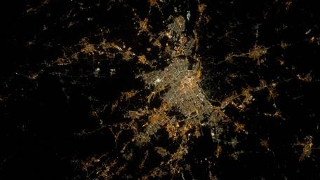 Turin Lights the Way Forward wallpaper