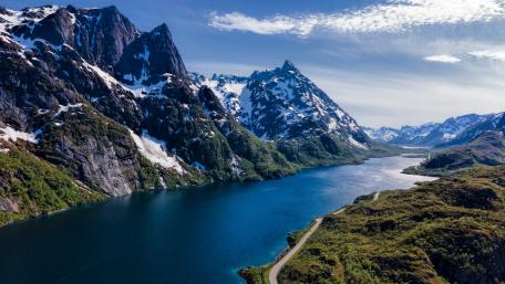 Mountains in Lofoten, Norway wallpaper