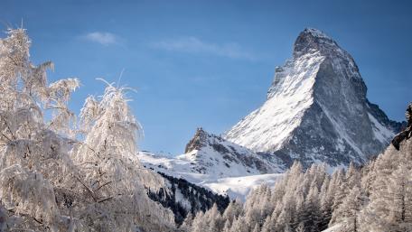 Matterhorn in winter wallpaper