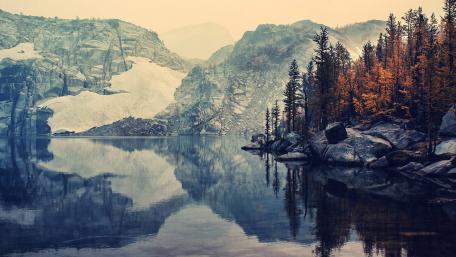 Misty Lake Reflection at Dawn wallpaper