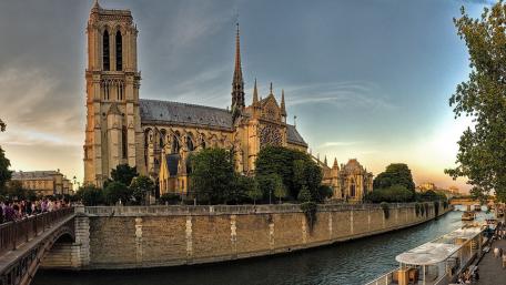 Notre Dame de Paris wallpaper