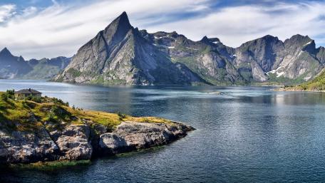 Reinefjorden wallpaper