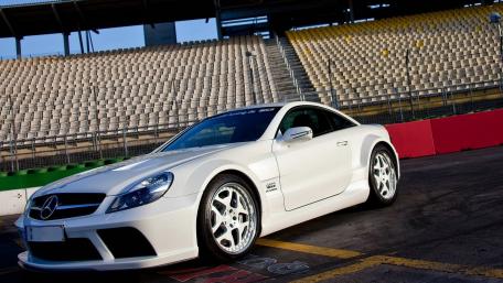 Sleek Luxury of the Mercedes-Benz SL65 AMG wallpaper