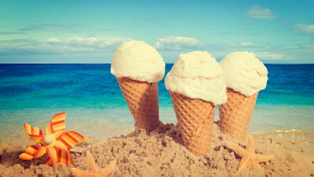 Refreshing Summer Treats by the Sea wallpaper