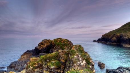 Serene Coastal Paradise with Vibrant Landscapes wallpaper