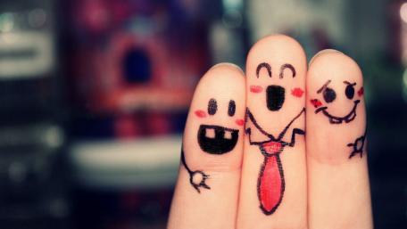 Fingers Dressed for Fun and Laughter wallpaper