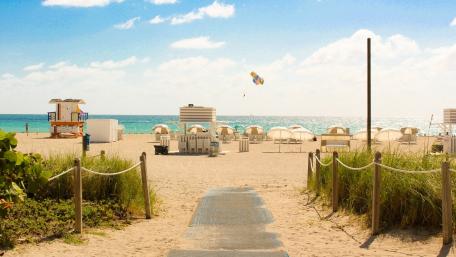 Miami Beach wallpaper