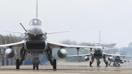 PLAAF J-10 wallpaper