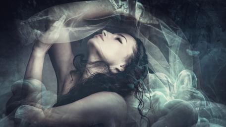 Ethereal Maiden Dreamscape wallpaper
