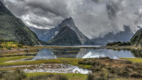 Milford Sound (New Zealand) wallpaper