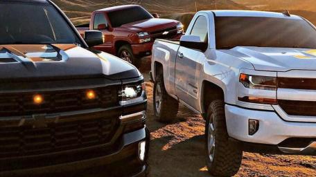 Chevrolet Pickup Trucks on Rough Terrain wallpaper
