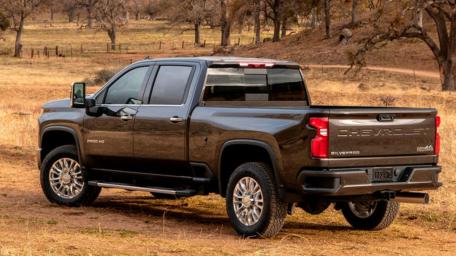 Sleek Chevrolet Silverado in Nature Setting wallpaper