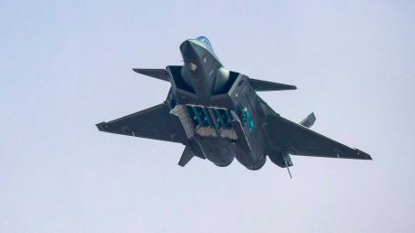 PLAAF J-20 wallpaper
