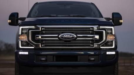 Bold and Powerful Ford Super Duty Pickup Truck Wallpaper wallpaper