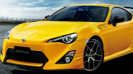 Vibrant Toyota GR 86 in Motion wallpaper