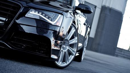 Sleek Audi Elegance in 4K wallpaper