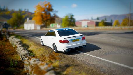 Mercedes E65 wallpaper