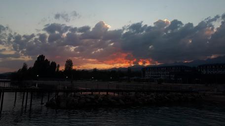 Issyk-Kul Lake wallpaper