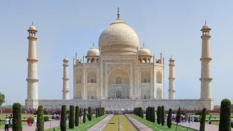Taj Mahal - 7 wonders of world wallpaper