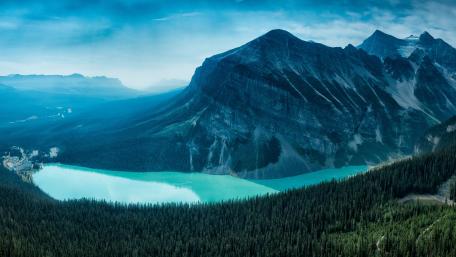 Moraine Lake,  Valley of the Ten Peaks wallpaper