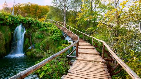 Plitvice Lakes National Park wallpaper