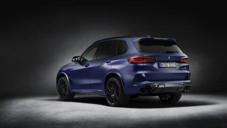 Sleek BMW X5 in Stunning Blue Finish wallpaper