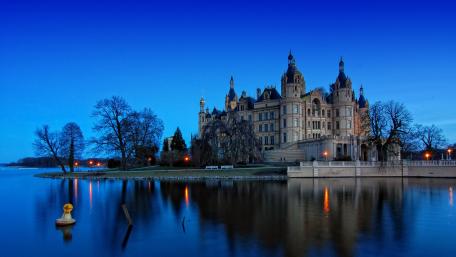 Schwerin Castle wallpaper
