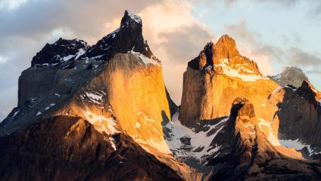 Torres del Paine National Park, Chile wallpaper