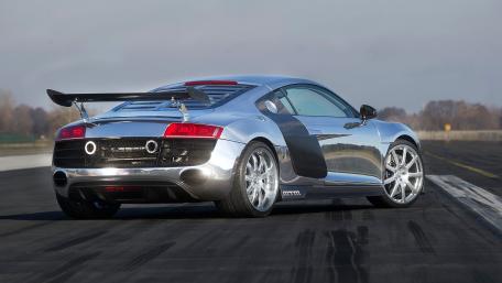 Sleek Chrome Audi R8 Dream Car Wallpaper wallpaper