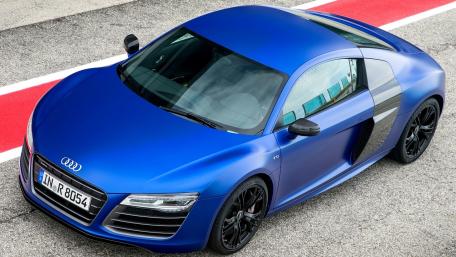 Sleek Elegance of the Audi R8 wallpaper