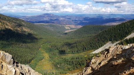 Majestic Mountain Range Serenity wallpaper