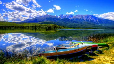Edith Lake, Alberta wallpaper