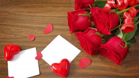 Romantic Red Roses for Your Love wallpaper