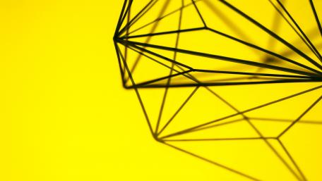 Dynamic Black and Yellow Abstract Design for Modern Spaces wallpaper