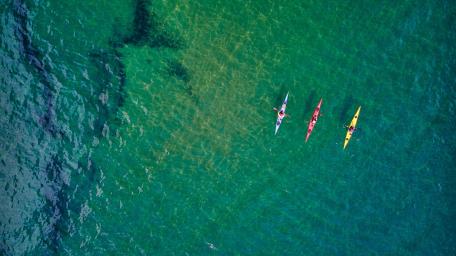 Kayaking along the Jurassic Coast wallpaper