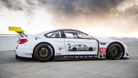 Dynamic BMW Art Car Wallpaper for Enthusiasts wallpaper