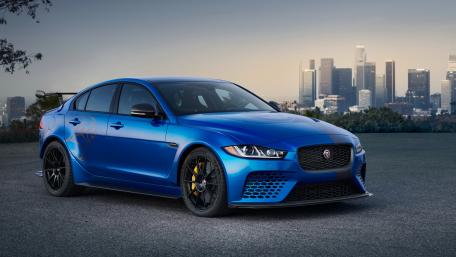 Jaguar XE SV wallpaper