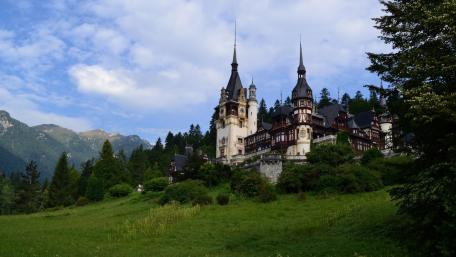 Peles Castle wallpaper