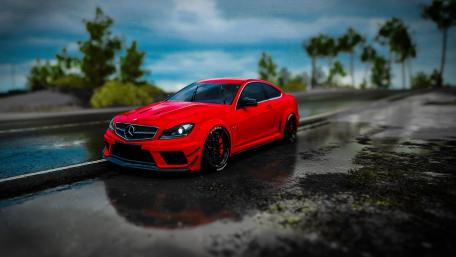 Mercedes C63 AMG 2012 wallpaper