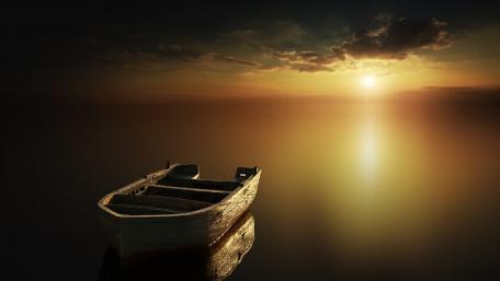 Serenity at Sunset on Calm Waters wallpaper