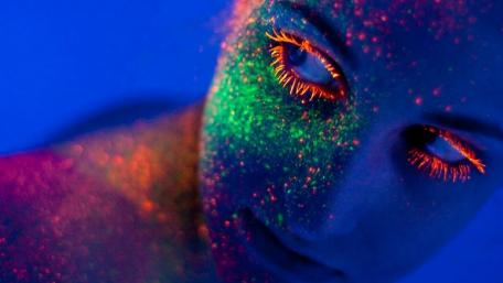 Glittering Body Art Transformation wallpaper