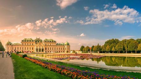 Belvedere Schlossgarten (Belvedere park) wallpaper