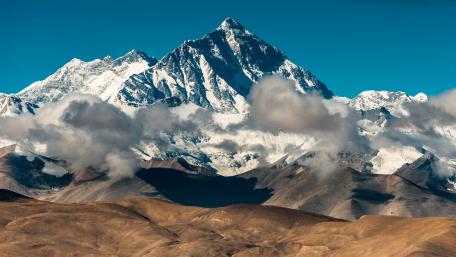 Mount Everest, Himalayan Mountains wallpaper